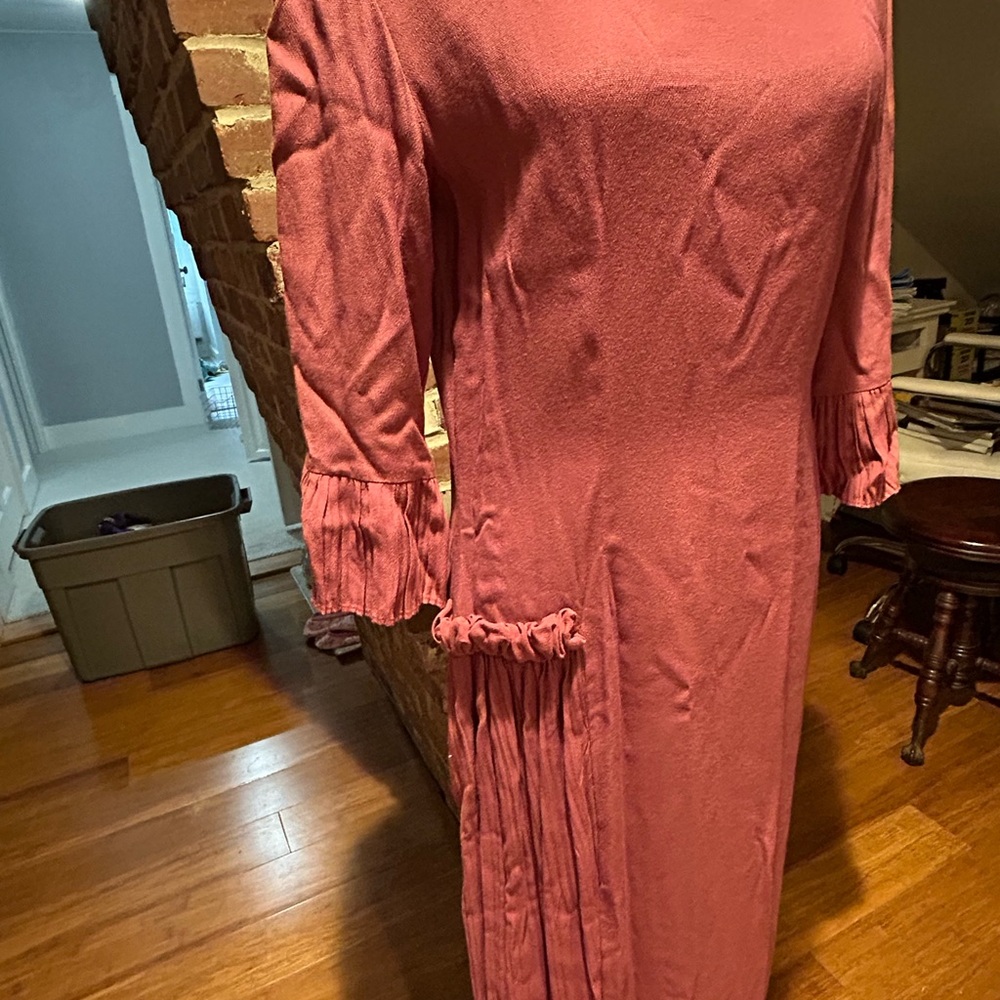 Elegant Pink Women's Dress